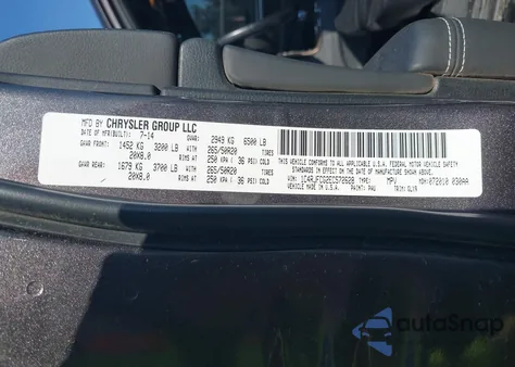 2014 Jeep Grand Cherokee Overland из США, поврежденный, VIN 1C4RJFCG2EC572628